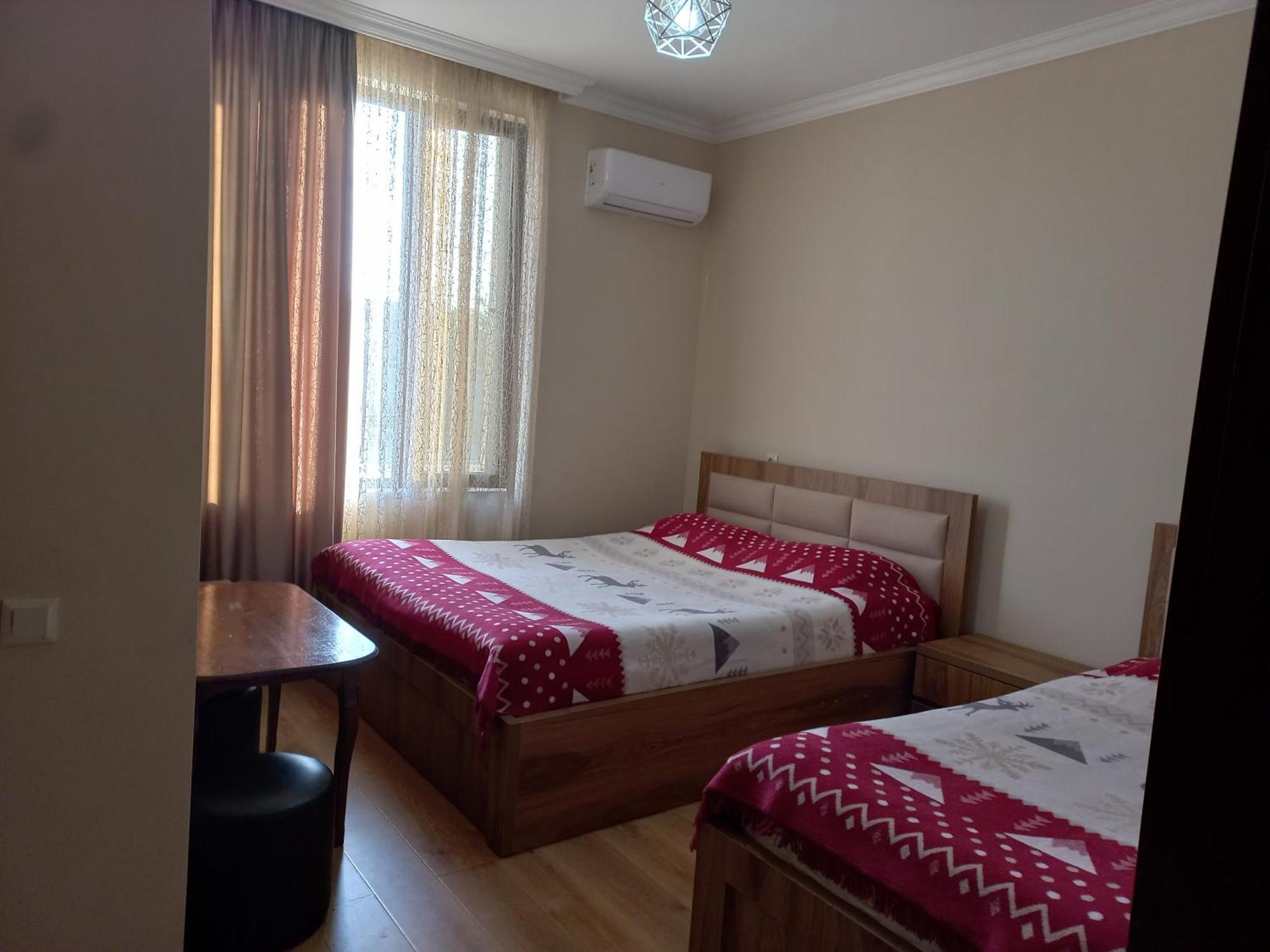 Mate'S Guest House Kobuleti Esterno foto
